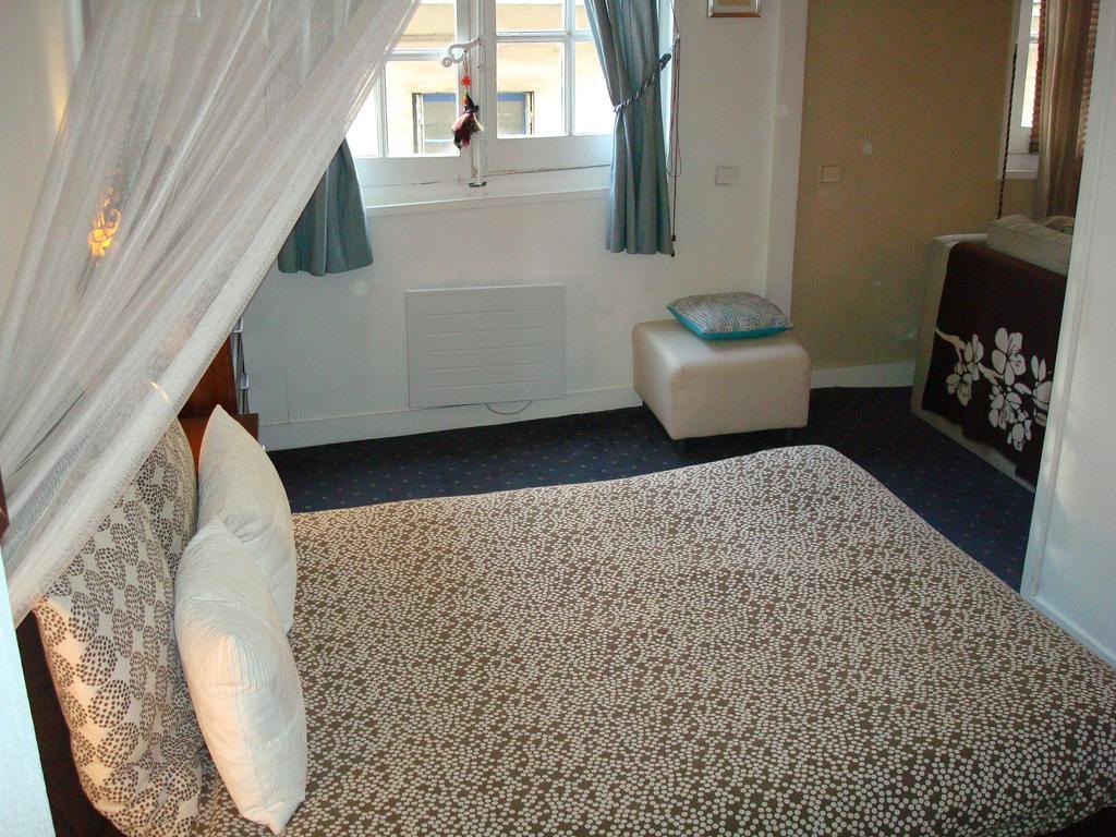 Beautiful Old Property In Bordeaux Center Kamer foto